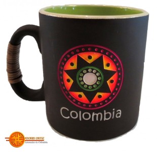 Mugs precolombinos  bajo relieve 