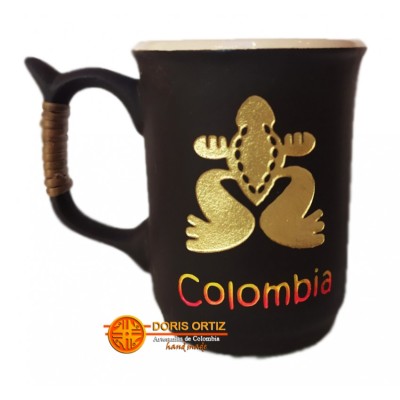 Mugs precolombinos  bajo relieve 
